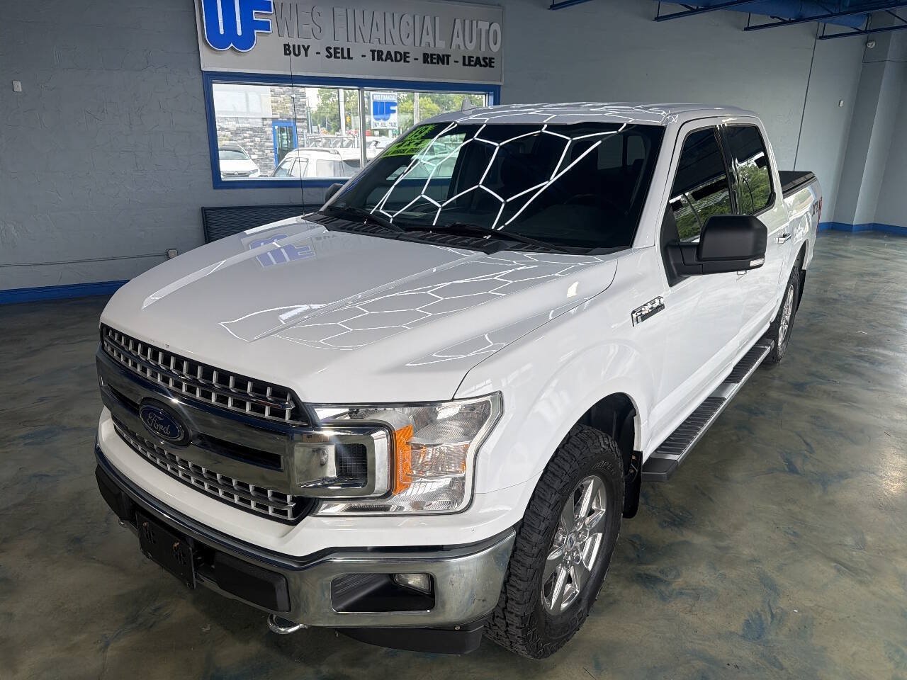 Used 2018 Ford F150 XLT w/ Equipment Group 302A Luxury AWD/4WD image 5