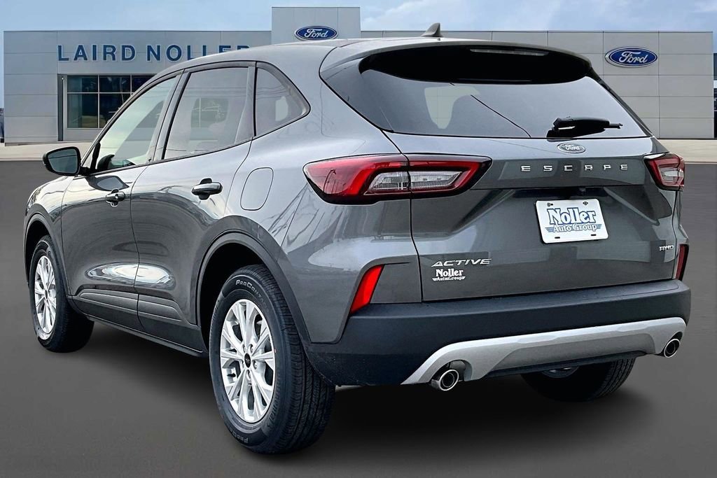 New 2026 Ford Escape Active w/ Cold Weather Package image 3