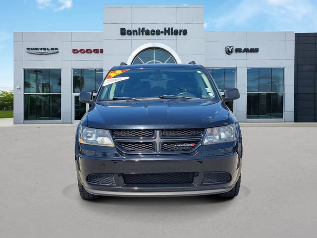 Used 2020 Dodge Journey SE w/ Blacktop Package FWD image 2