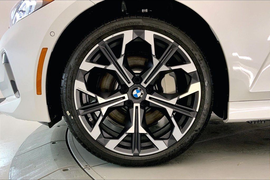 New 2026 BMW 330i xDrive Sedan w/ Premium Package AWD/4WD image 9