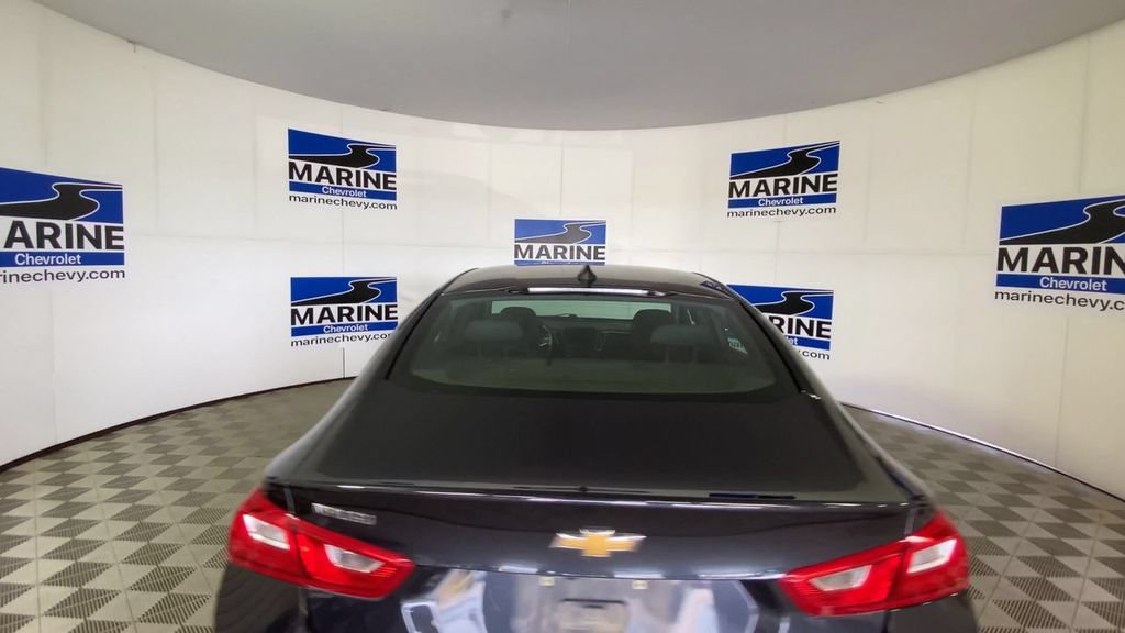 Used 2023 Chevrolet Malibu LS FWD image 9