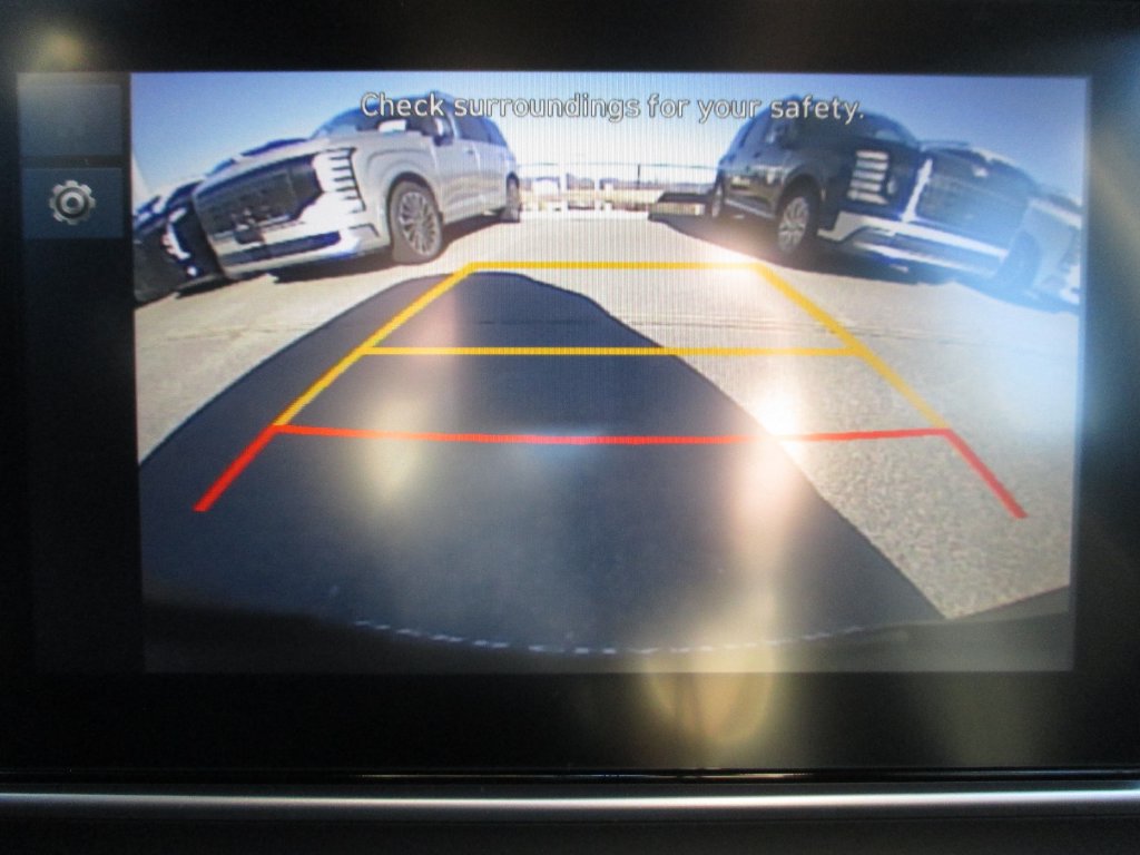 New 2026 Hyundai Venue SEL FWD image 6