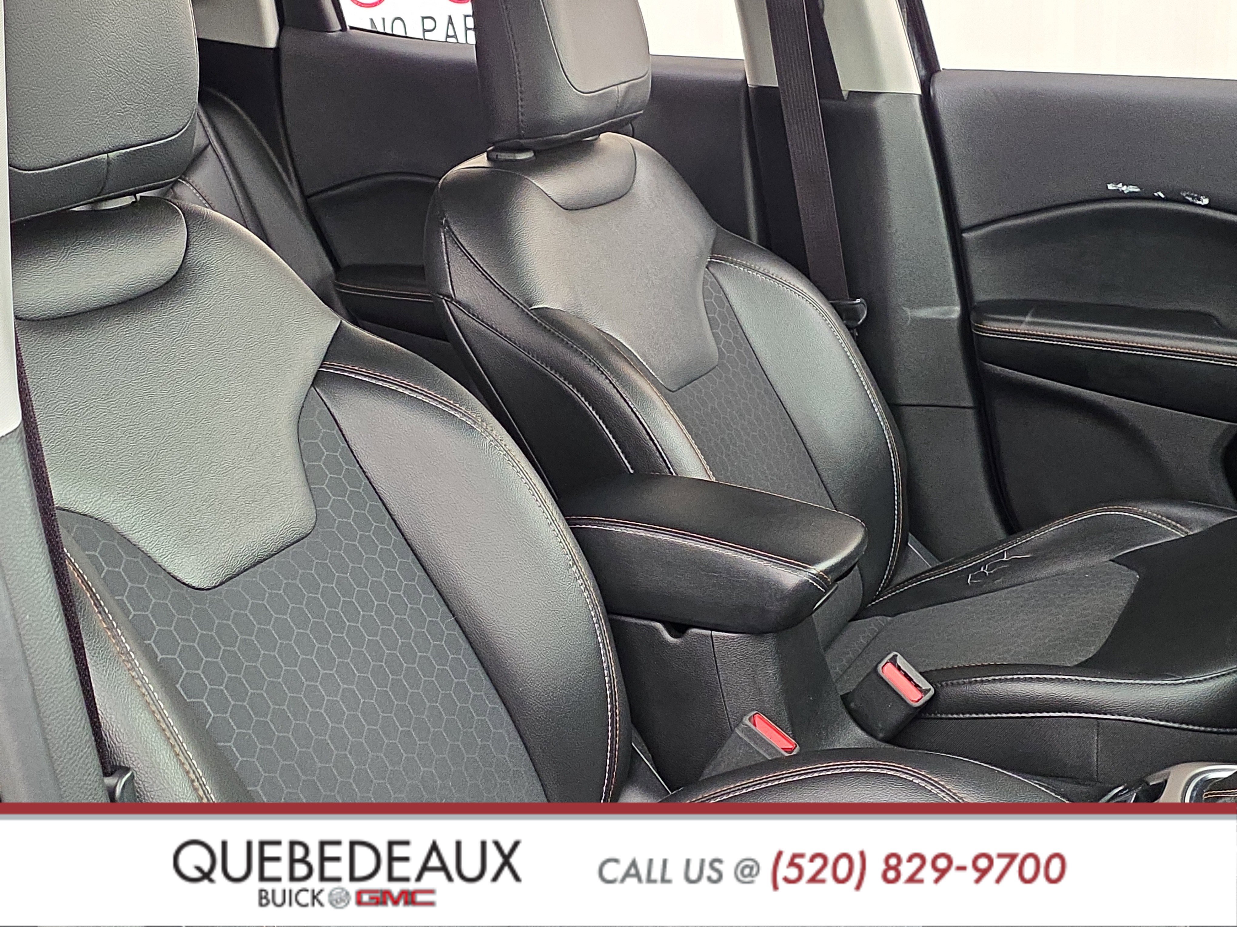 Used 2019 Jeep Compass Latitude w/ Popular Equipment Group FWD image 27