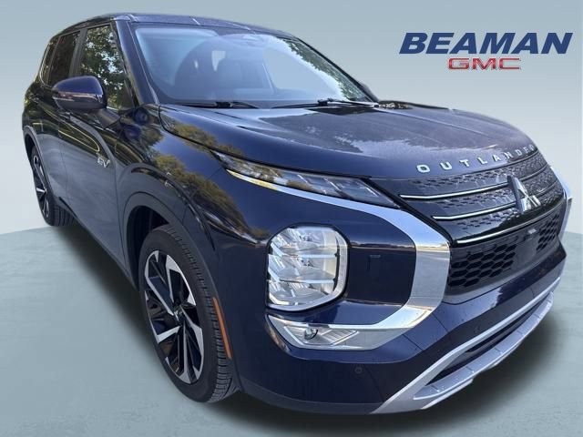 Used 2023 Mitsubishi Outlander SE