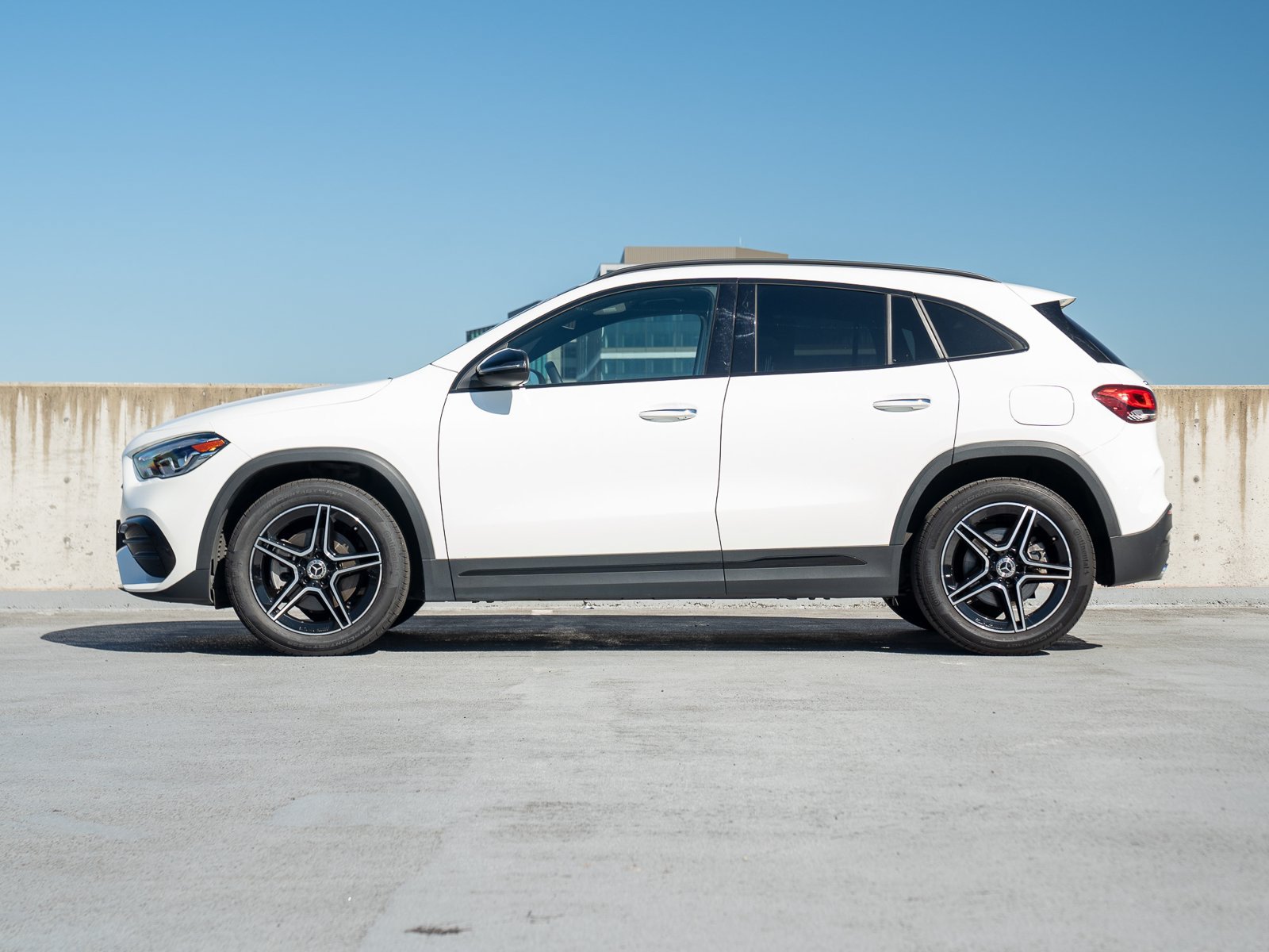 Certified 2021 Mercedes-Benz GLA 250 4MATIC image 3