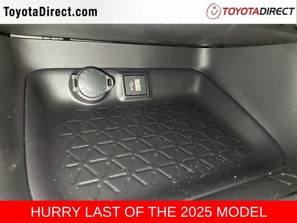 New 2025 Toyota RAV4 XLE image 14
