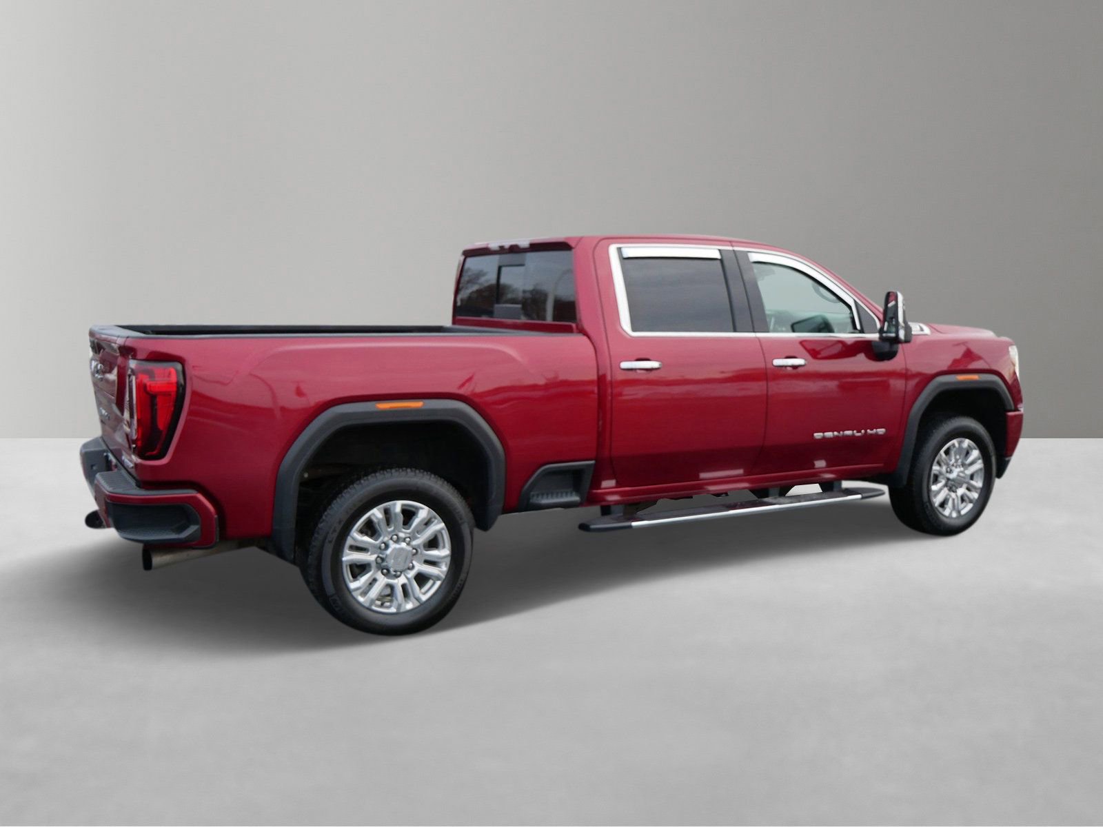 Used 2022 GMC Sierra 3500 Denali image 4