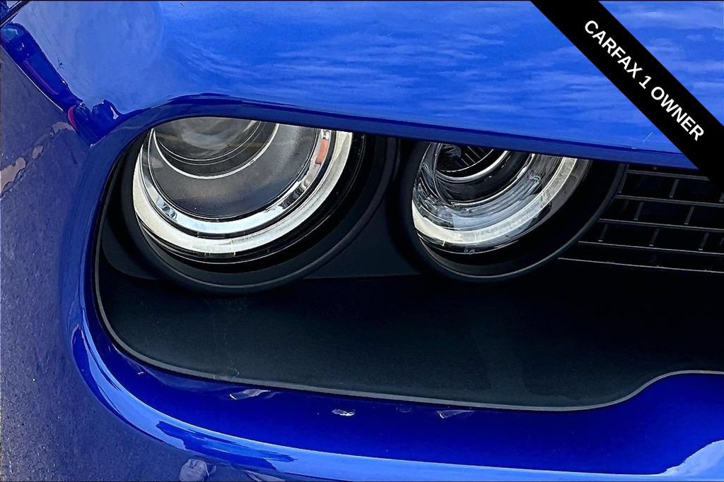 Used 2022 Dodge Challenger SRT Hellcat w/ SRT Black Package RWD image 30