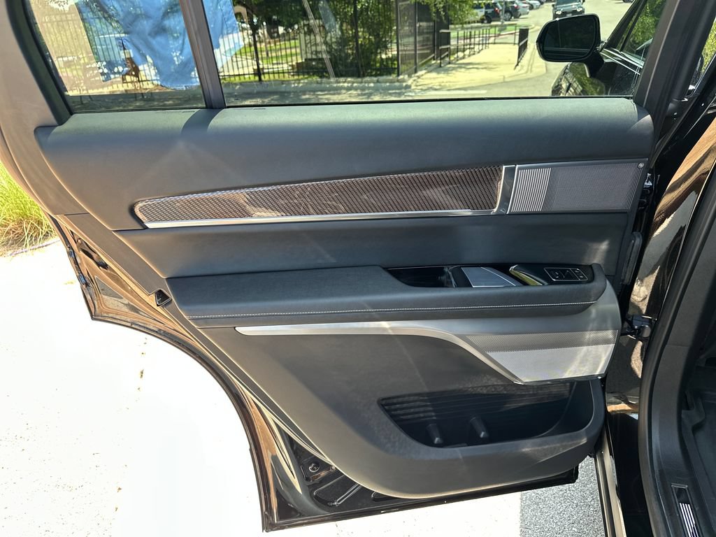 Used 2026 Cadillac Vistiq Sport w/ LPO, Floor Liner Package AWD/4WD image 33