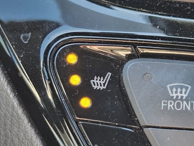 Used 2018 Toyota C-HR XLE image 25