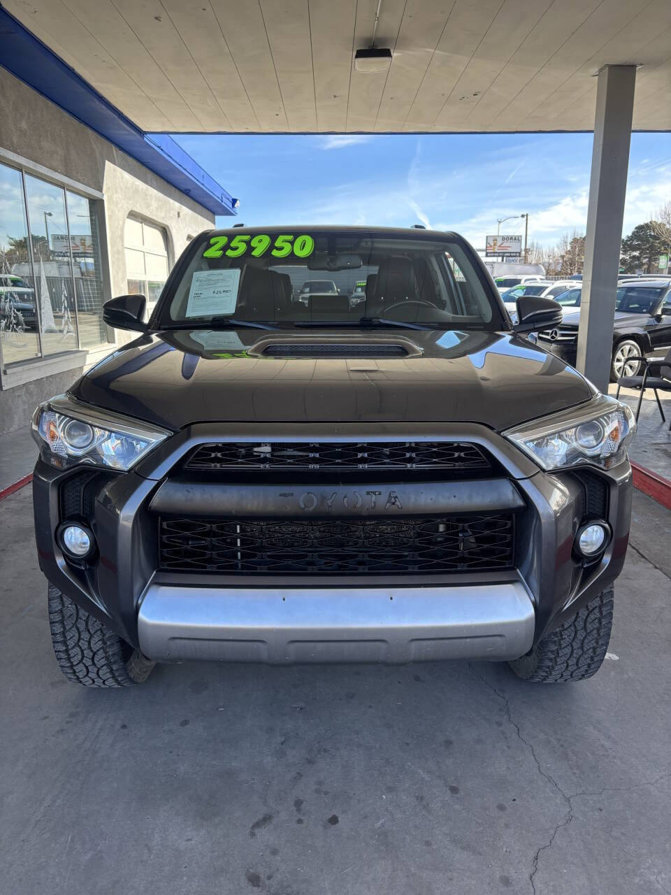 Used 2019 Toyota 4Runner 4WD image 3
