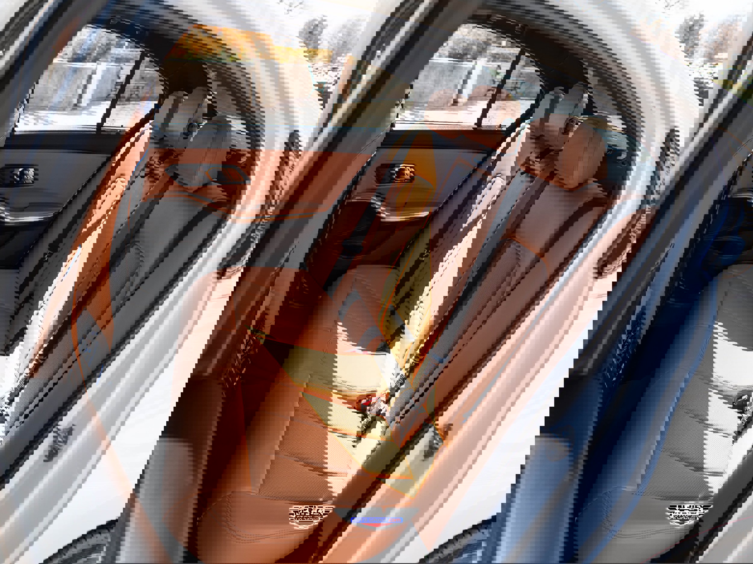 Used 2022 BMW 330e xDrive w/ M Sport Package image 20