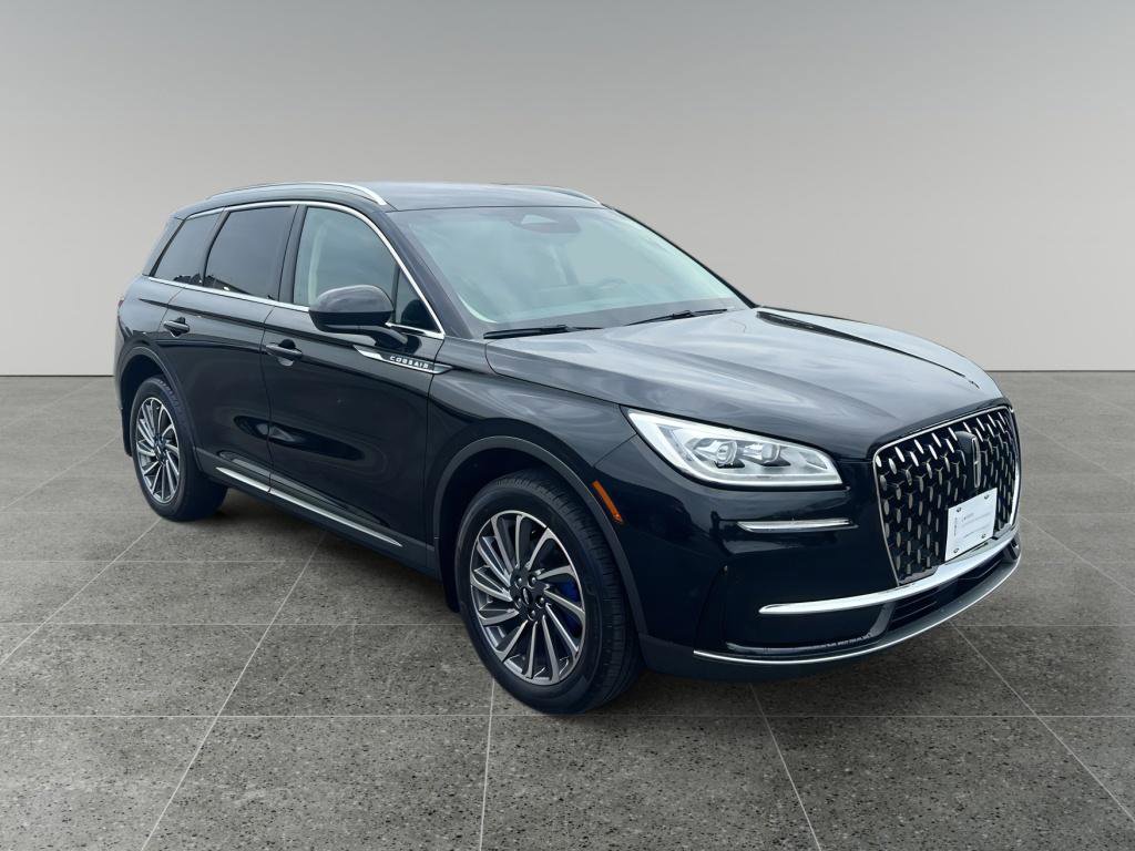 Certified 2023 Lincoln Corsair Reserve image 1