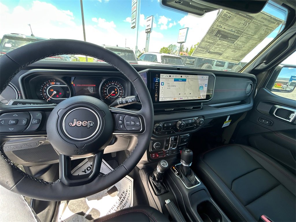 New 2025 Jeep Wrangler Rubicon w/ Technology Group image 22