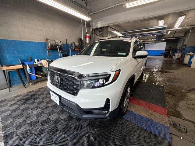 Certified 2025 Honda Passport EX-L