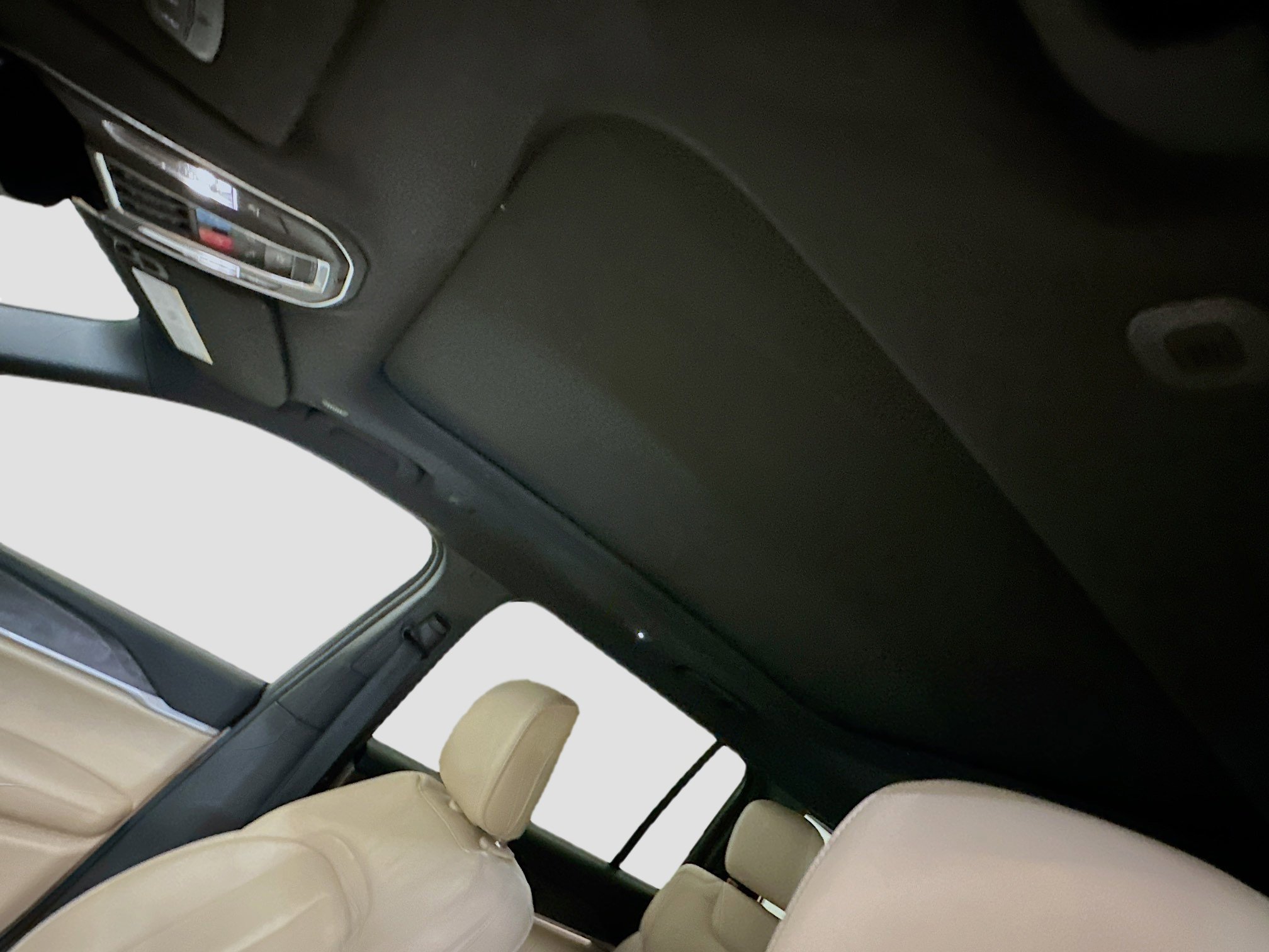 Used 2023 Jeep Grand Cherokee L Limited image 27