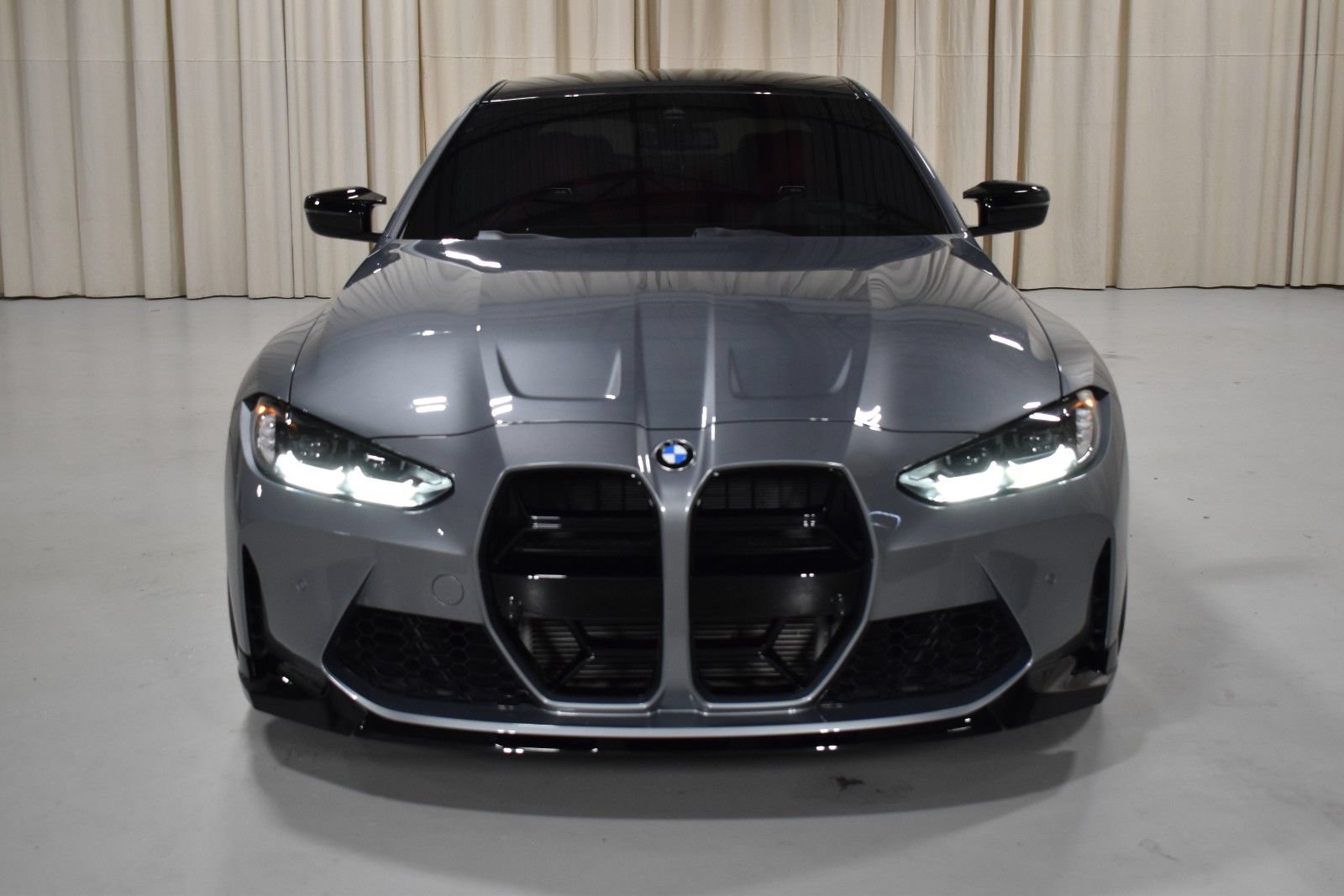 Used 2023 BMW M4 Competition RWD image 2