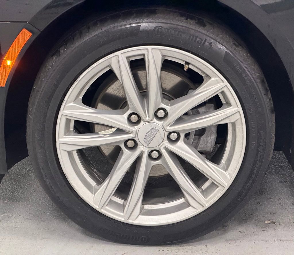 Used 2022 Cadillac CT4 Luxury w/ Sun And Sound Package image 9