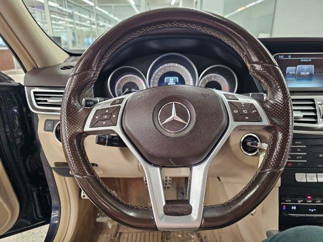 Used 2016 Mercedes-Benz E 350 4MATIC Sedan image 10