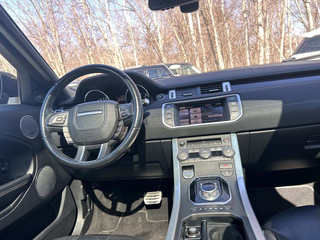Used 2013 Land Rover Range Rover Evoque Dynamic AWD/4WD image 18