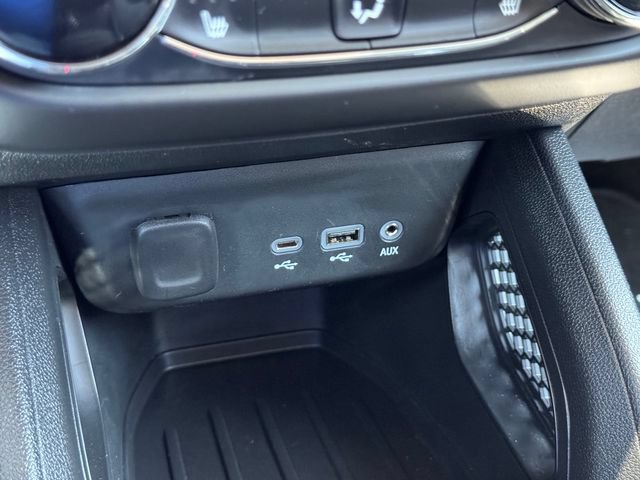 Certified 2023 Chevrolet TrailBlazer LT FWD image 17