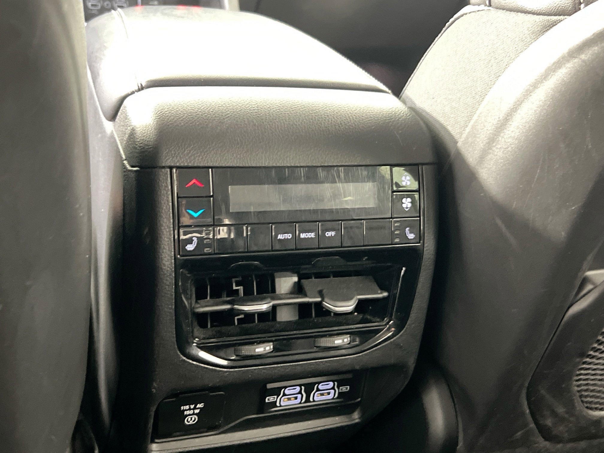 Used 2021 Jeep Grand Cherokee L Limited image 24