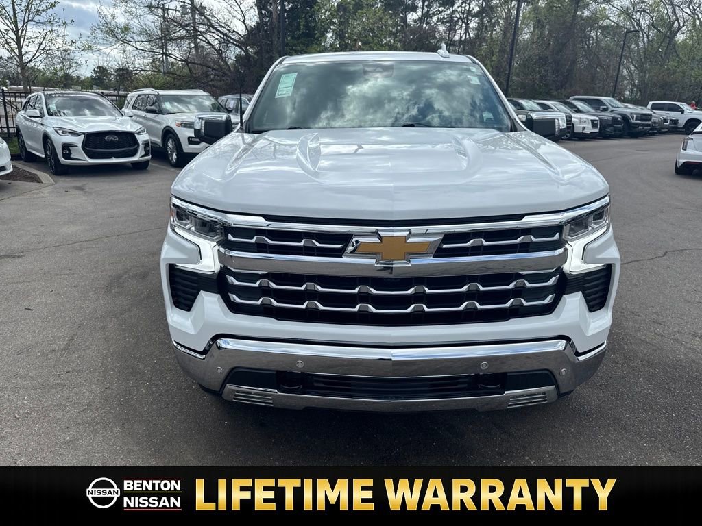 Used 2024 Chevrolet Silverado 1500 LTZ image 9