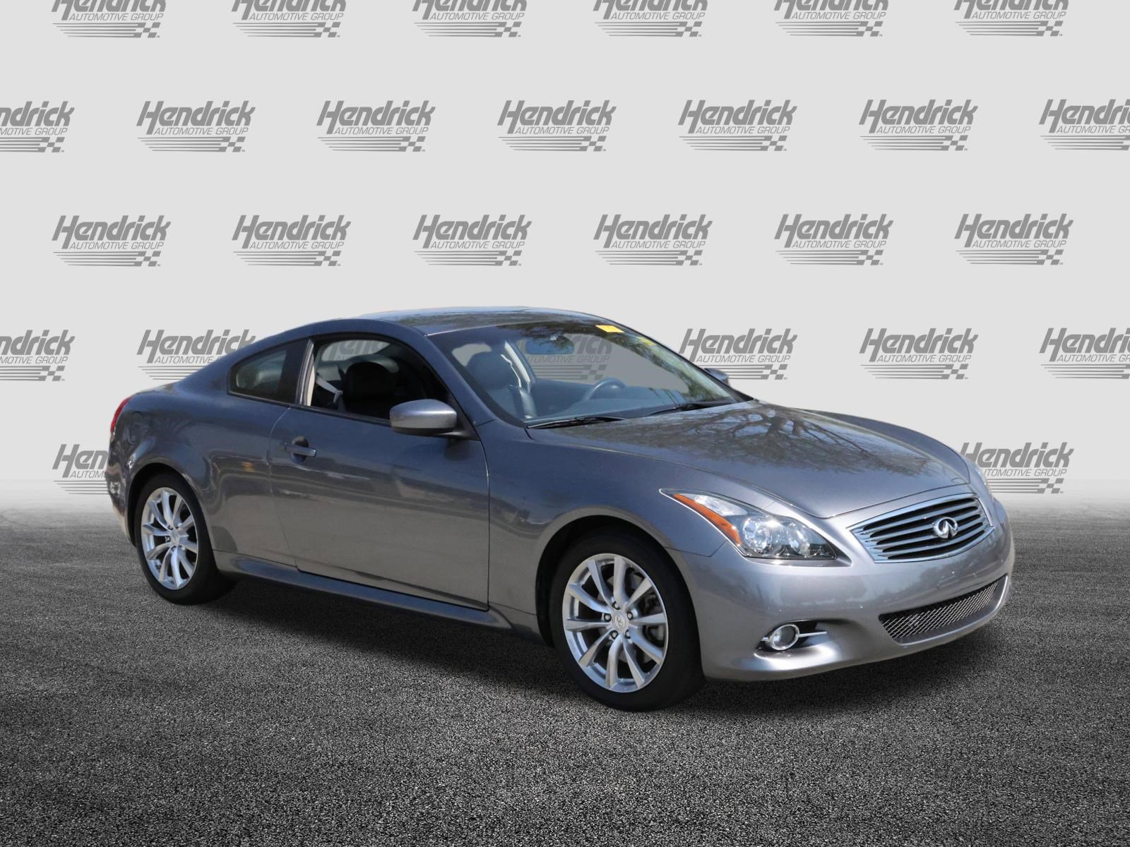 Used 2011 INFINITI G37 Coupe image 2