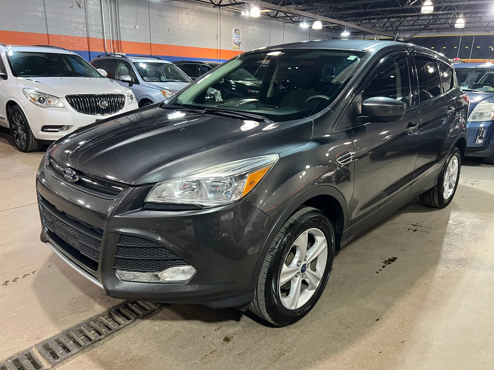 Used 2016 Ford Escape SE w/ SE Cold Weather Package FWD image 7