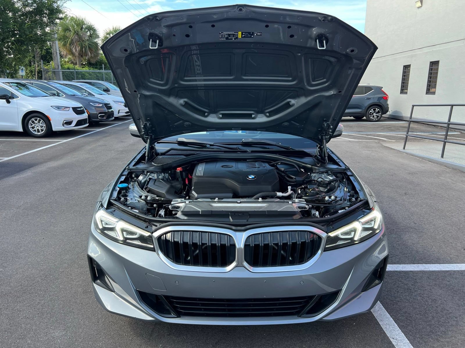 Used 2023 BMW 330i Sedan w/ Driving Assistance Package RWD image 17