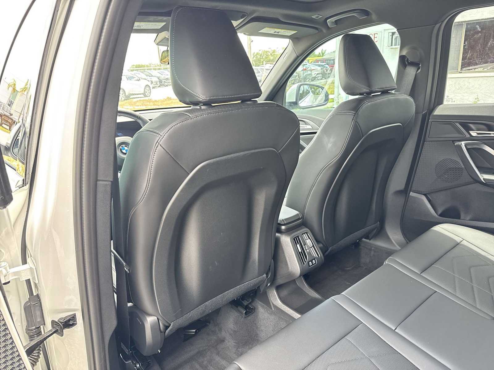 Used 2025 BMW X1 xDrive28i w/ Convenience Package AWD/4WD image 22