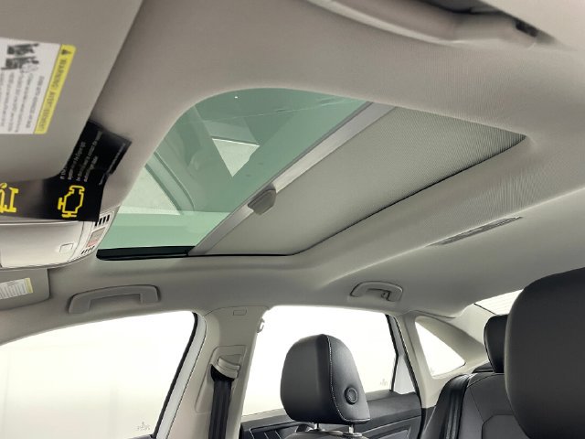 New 2027 Volkswagen Jetta SE FWD image 14