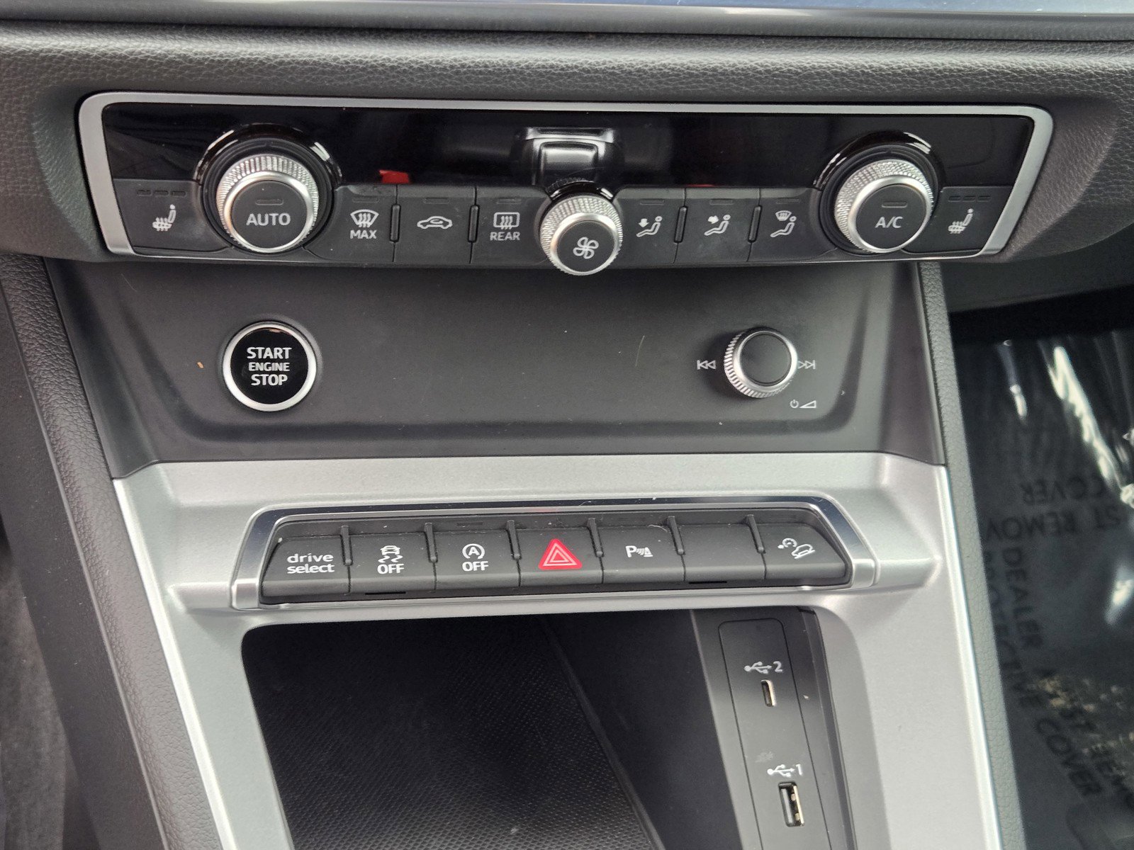 Used 2021 Audi Q3 2.0T Premium image 20