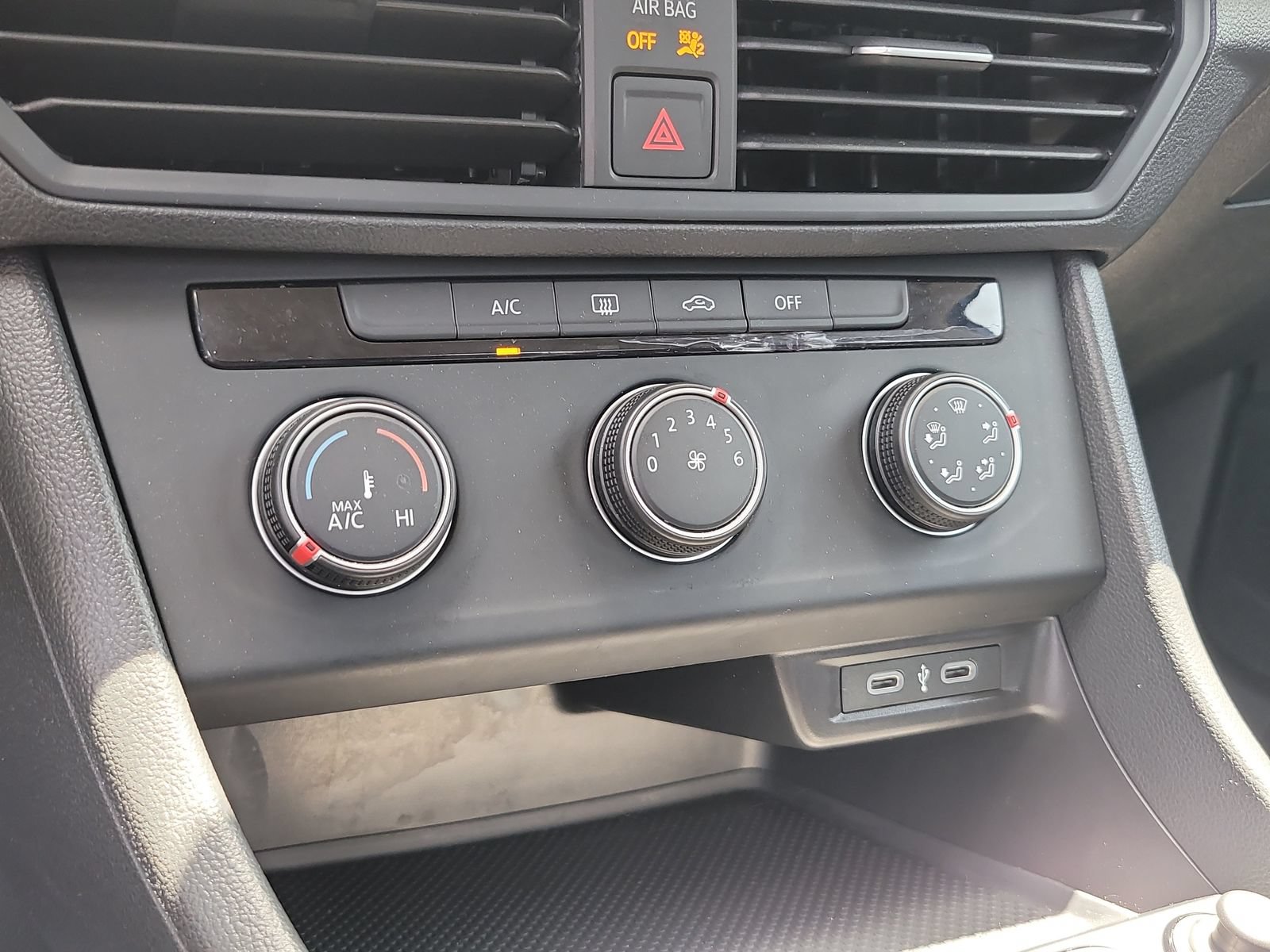 Used 2024 Volkswagen Jetta S FWD image 21