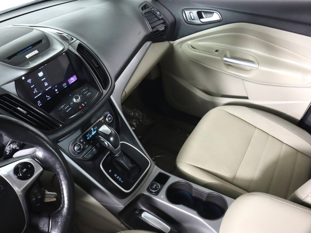 Used 2016 Ford C-MAX SE w/ Equipment Group 203A image 30