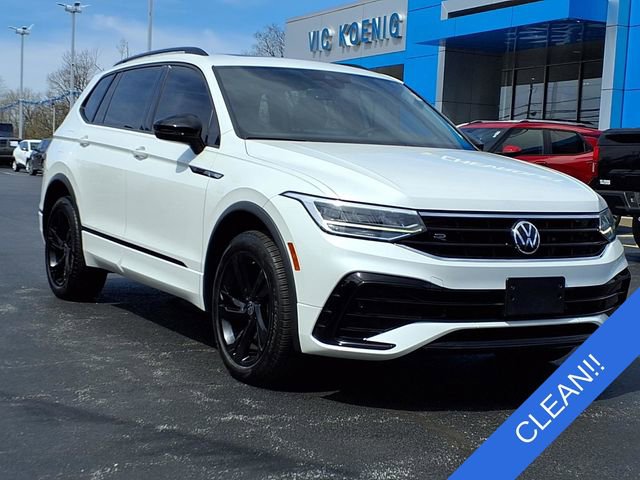 Used 2023 Volkswagen Tiguan SE R-Line FWD image 2