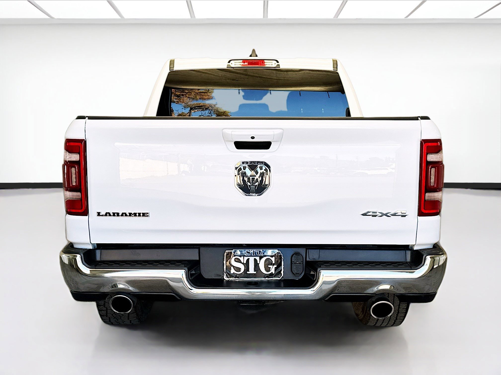 Used 2024 RAM 1500 Laramie image 5