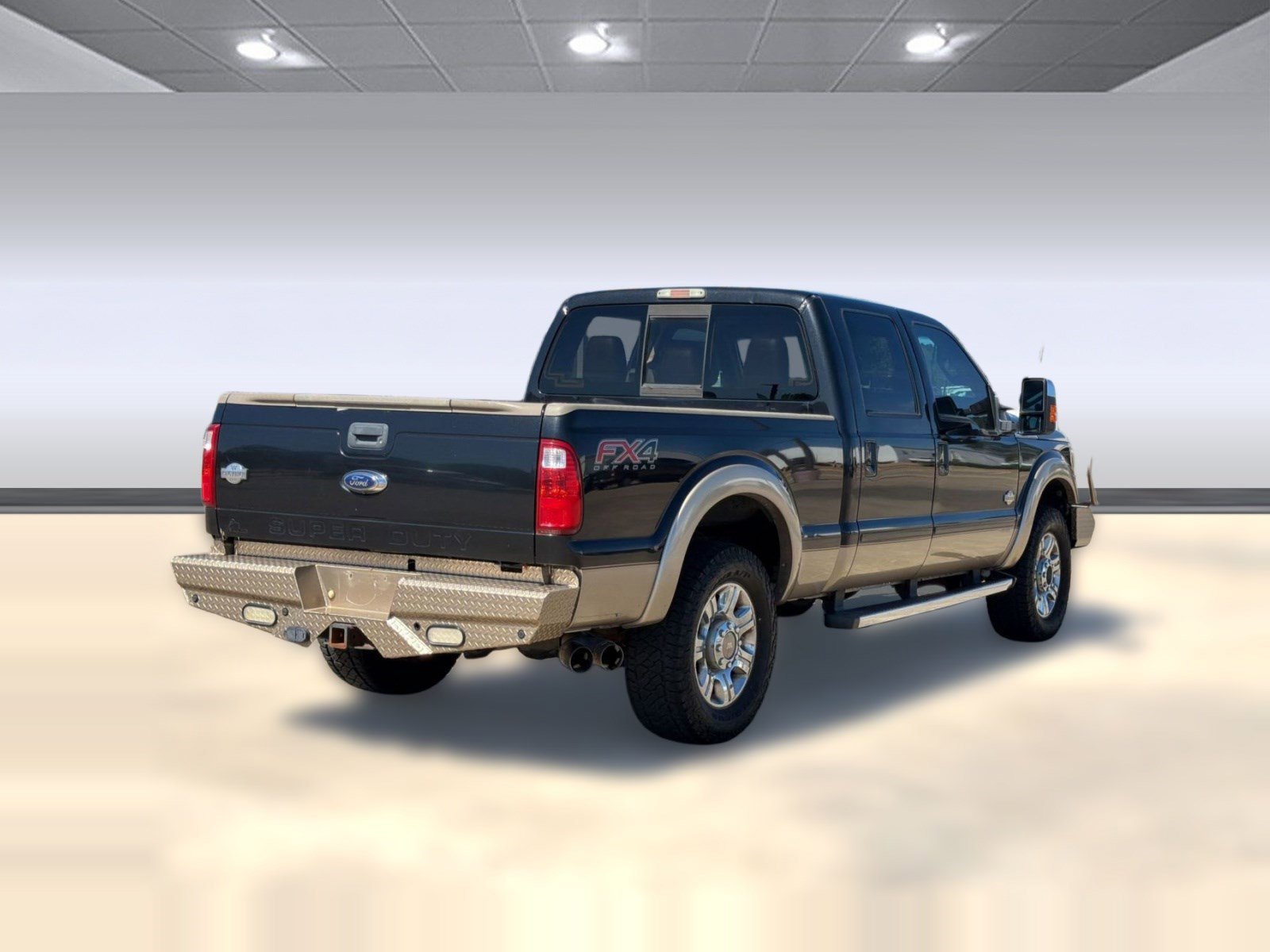 Used 2013 Ford F250 King Ranch w/ King Ranch w/Chrome Pkg image 9