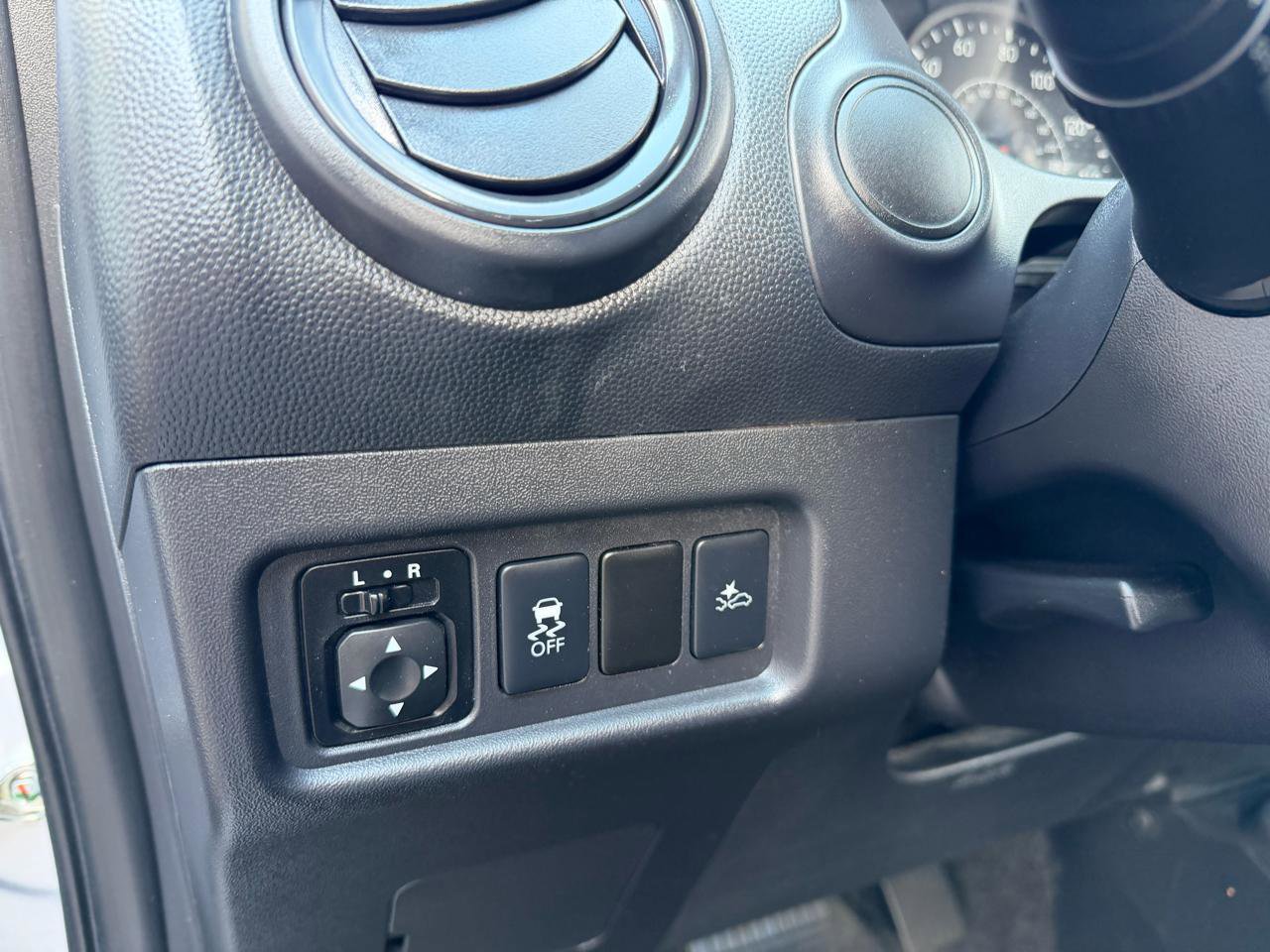 Used 2024 Mitsubishi Mirage ES image 13