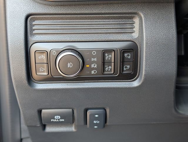 New 2026 Ford F350 Lariat w/ Black Appearance Package image 51