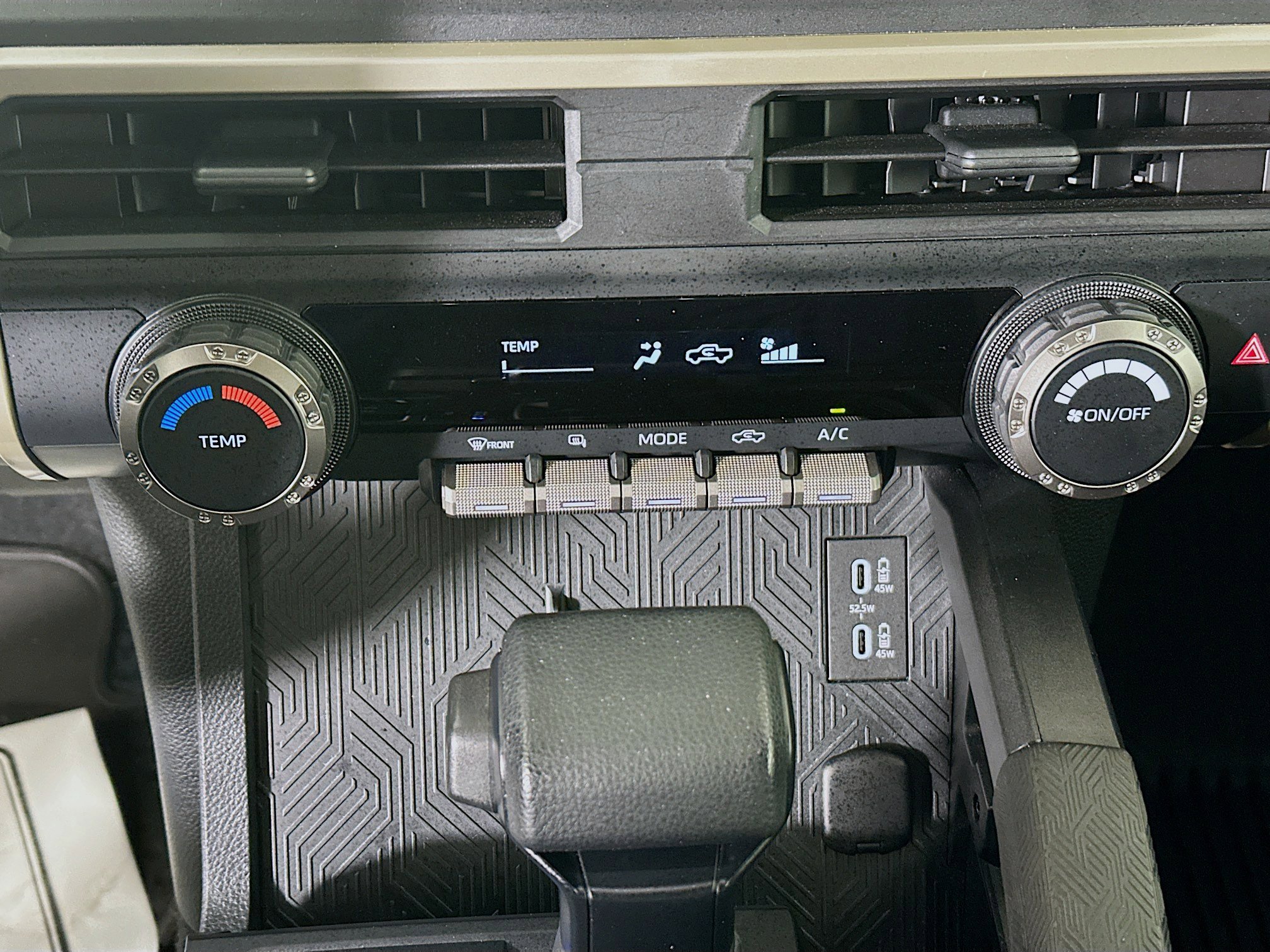 Used 2024 Toyota Tacoma SR AWD/4WD image 23