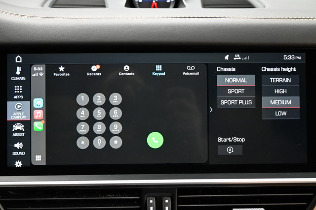 Used 2019 Porsche Cayenne Turbo w/ Premium Plus Package image 93