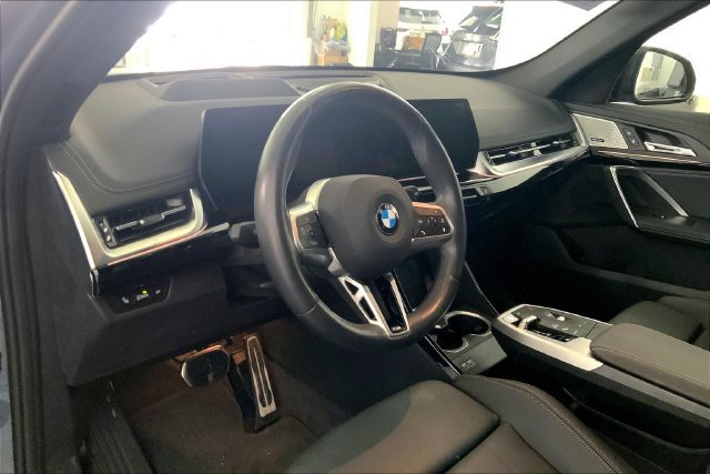 Used 2023 BMW X1 xDrive28i w/ Premium Package AWD/4WD image 7