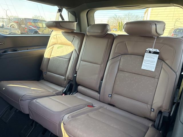 New 2026 Lincoln Navigator L Black Label AWD/4WD image 19