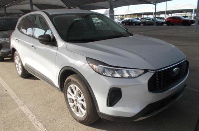Used 2025 Ford Escape Active image 40