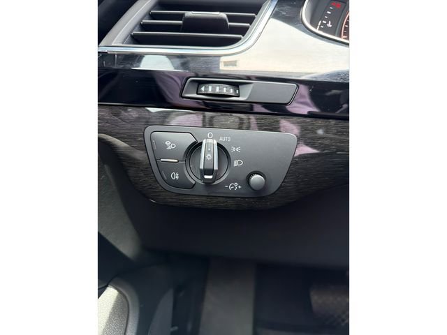 Used 2019 Audi Q7 3.0T Premium Plus w/ Premium Plus Package AWD/4WD image 20