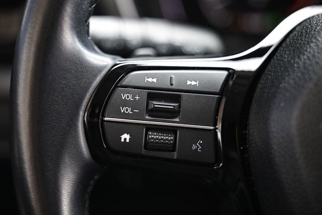Certified 2025 Honda Pilot Touring image 35