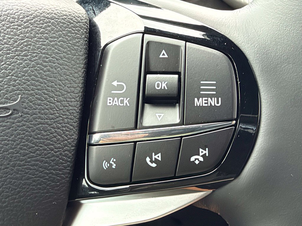 New 2027 Ford Explorer Platinum RWD image 24