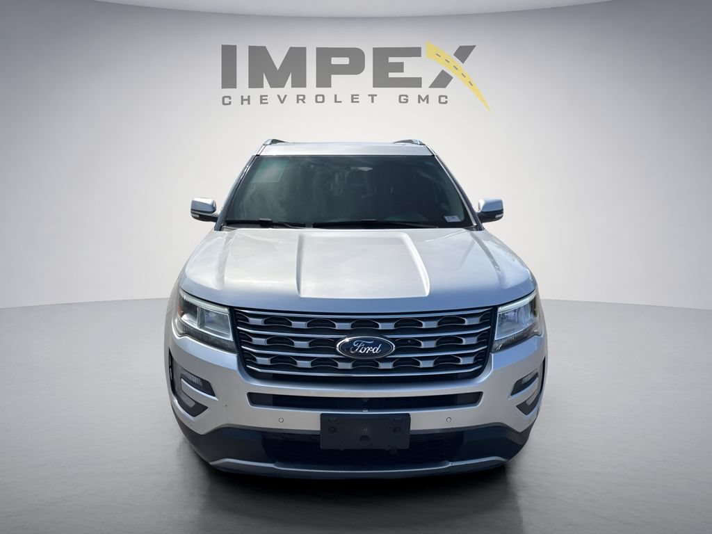 Used 2017 Ford Explorer Limited FWD image 8
