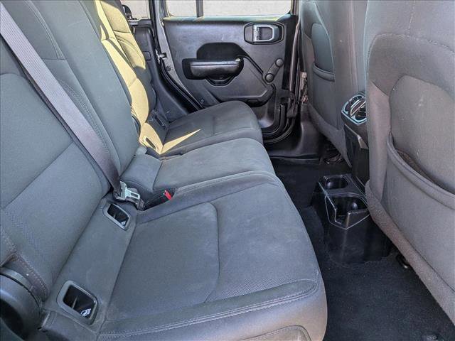 Used 2020 Jeep Gladiator Sport image 19